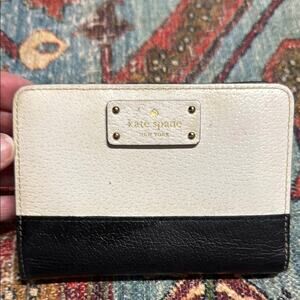 Kate Spade Two Tone Black and Cream Bifold Wallet